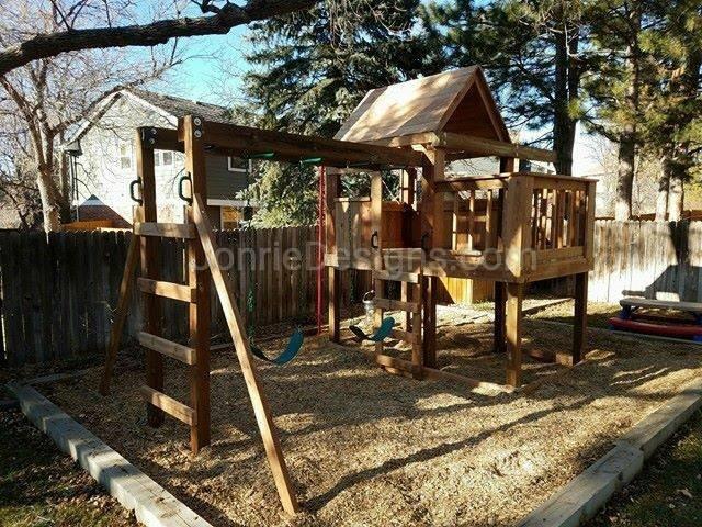 5'x5' Clubhouse with wooden roof, 3'x5' Uncovered porch with banister rails (5'x8' footprint), 4' deck height, Fireman pole, 8' Monkey bars with dual ladders & 2 Standard swings